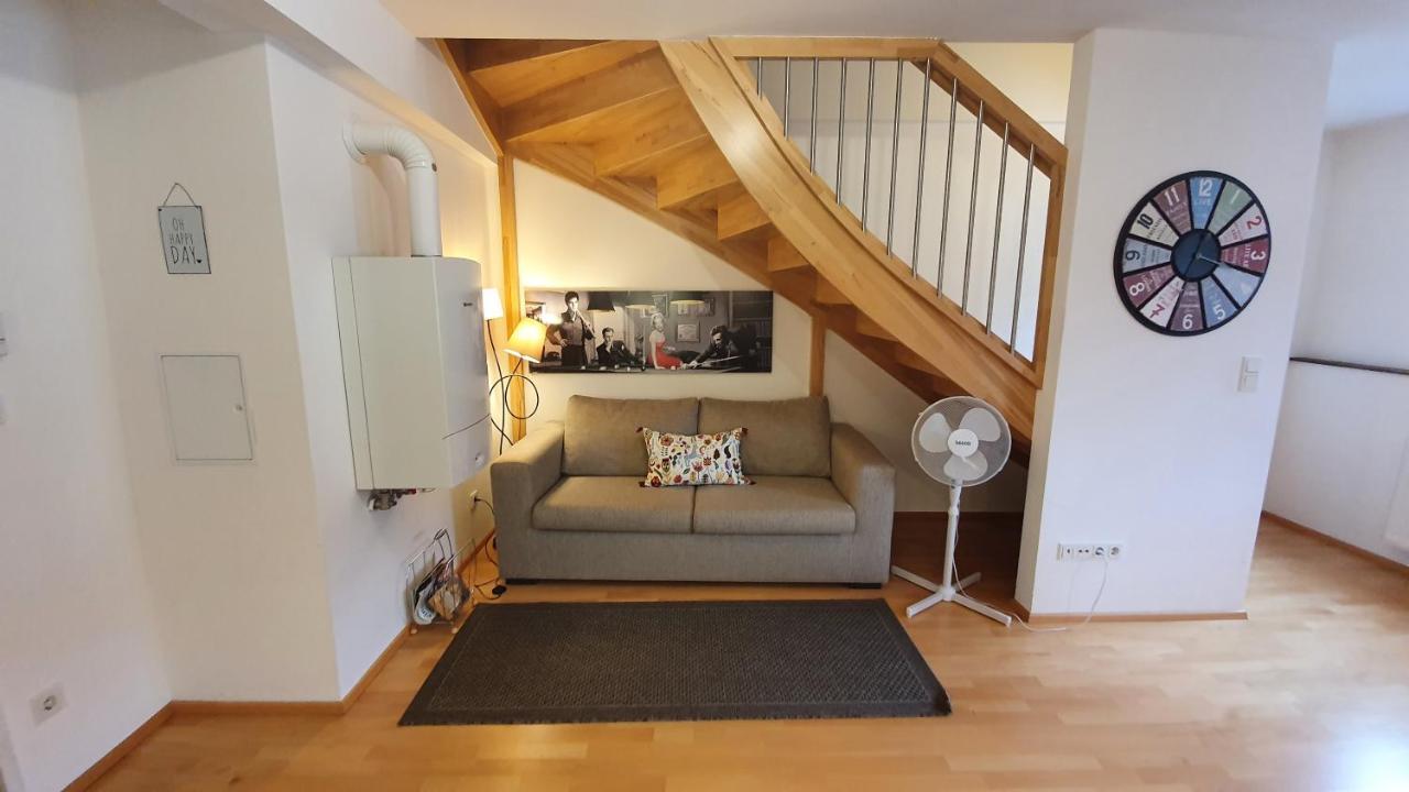 Wiener Maisonette Mit Terrasse Apartment ภายนอก รูปภาพ